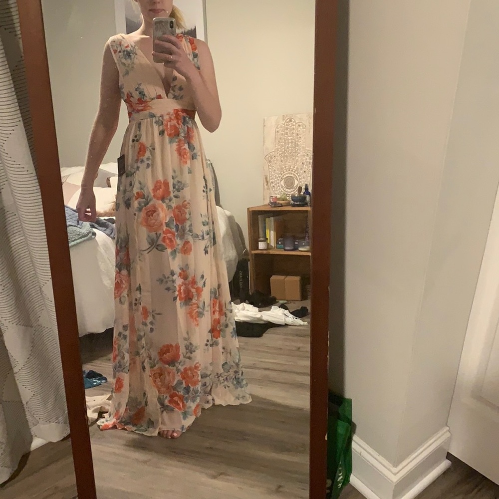 Lulus maxi dress